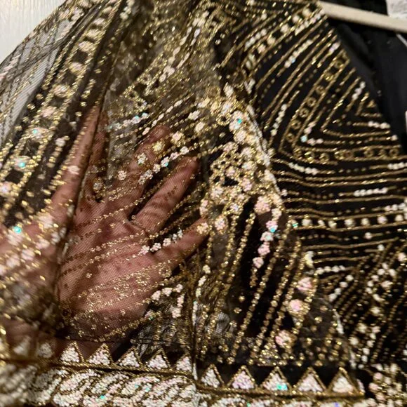 Selfie Leslie “Lady Luck” Cape Sleeve Wrap Dress – Black – NWT - Picture 8 of 8